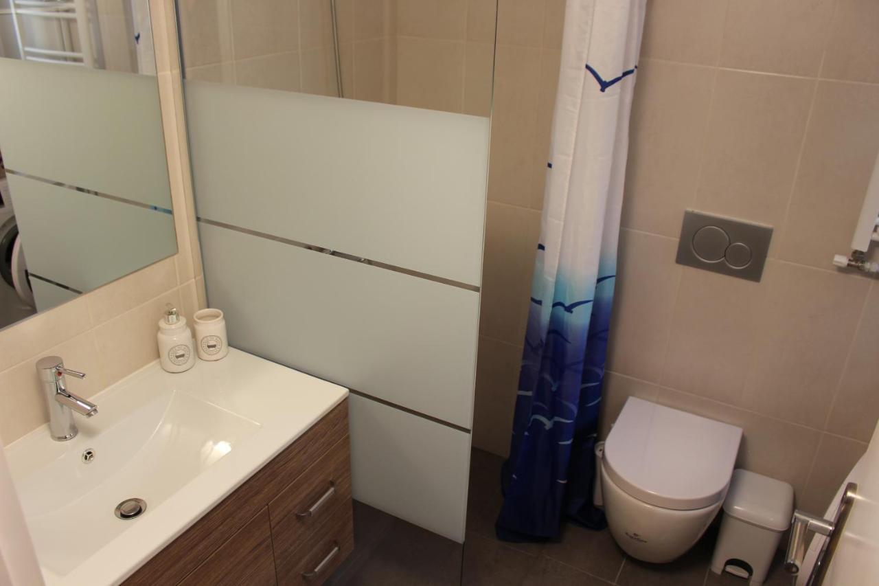 Comfortable Apartment In The Center Of Atina Dış mekan fotoğraf